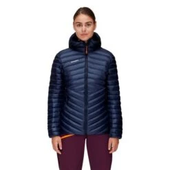 Mammut Broad Peak In HoodedJacket Women 16 Mammut Broad Peak In HoodedJacket Women -Outdoor-Ausrüstung 1013 00350 5118 mod main